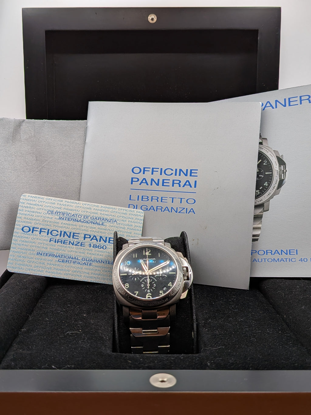 Panerai Luminor Chronograph, 40mm, Titanium