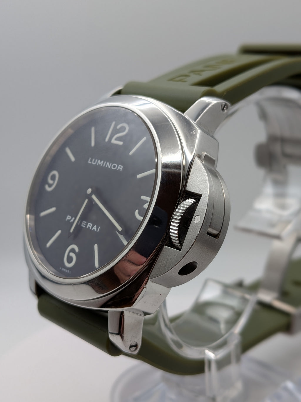 Panerai Luminor Base 44mm Black Dial
