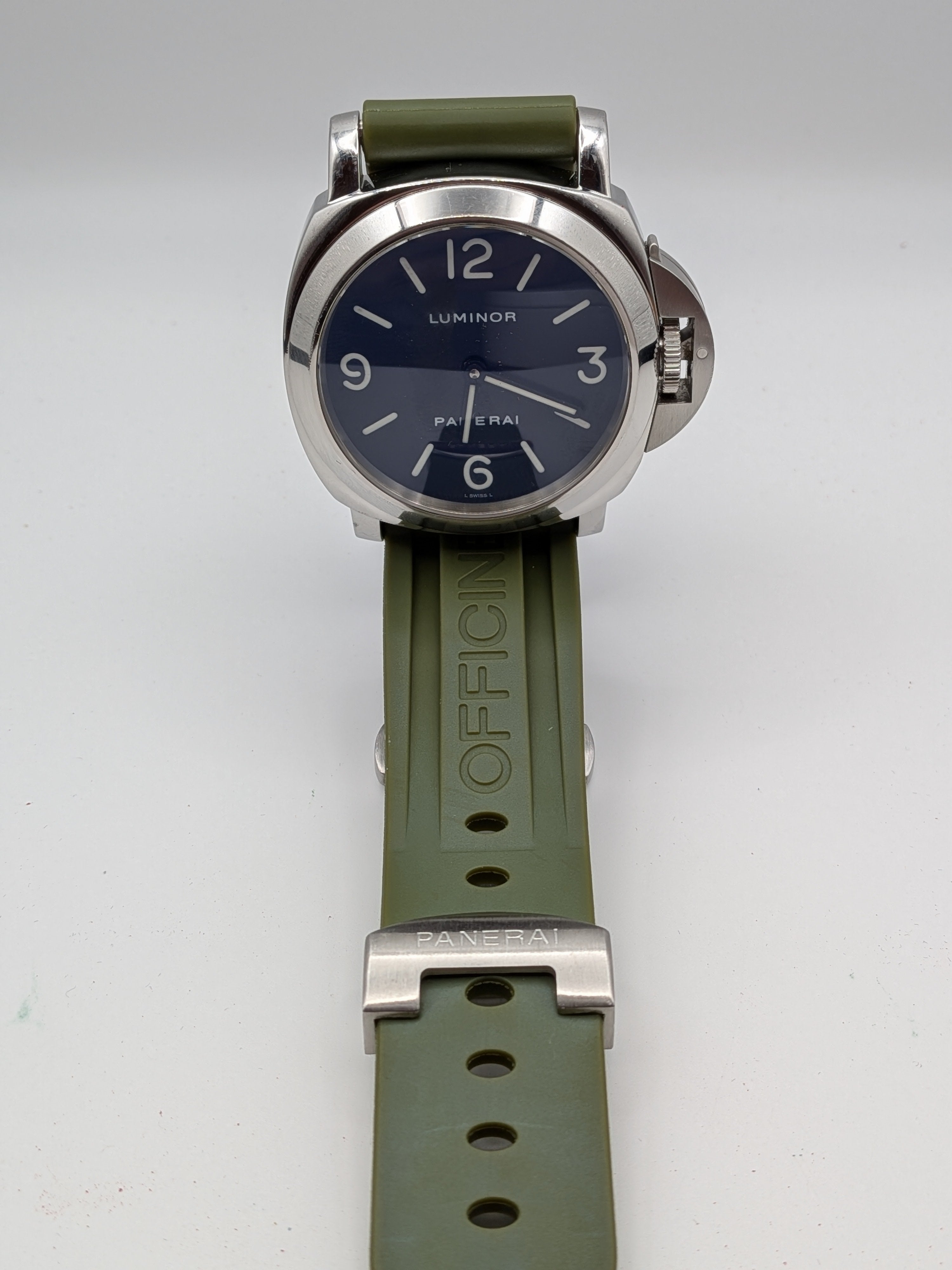 Panerai Luminor Base 44mm Black Dial