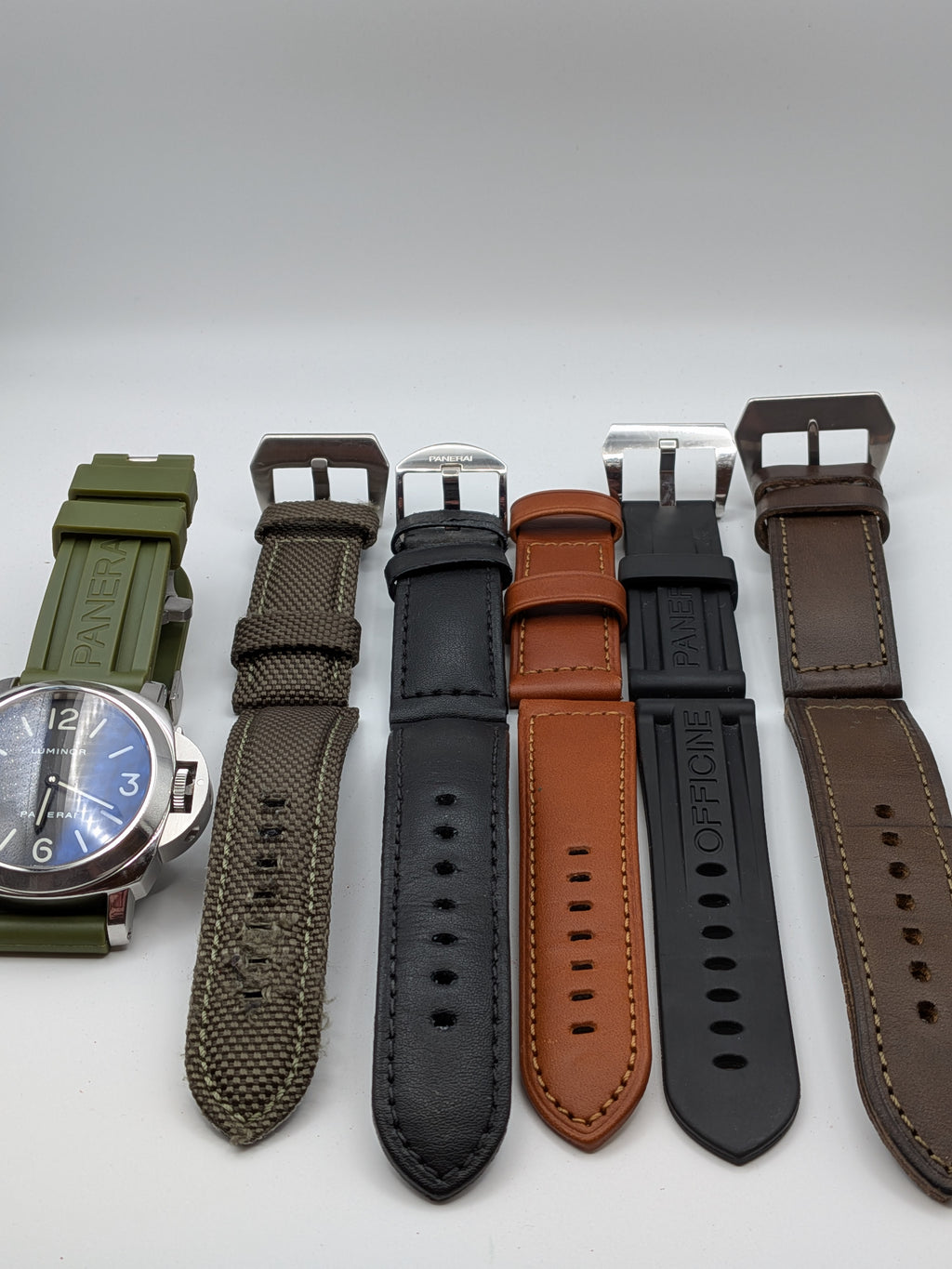 Panerai Luminor Base 44mm Black Dial
