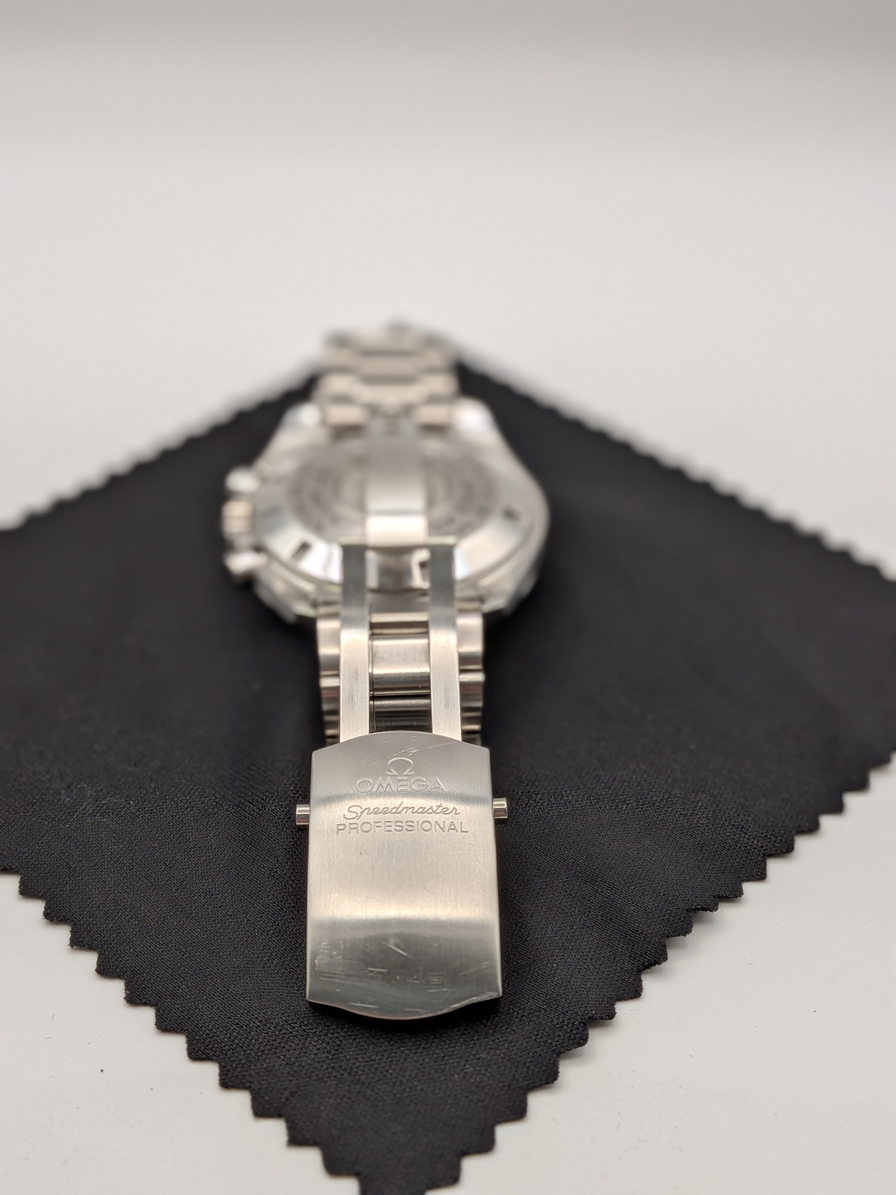 Omega Speedmaster Professional Moonwatch