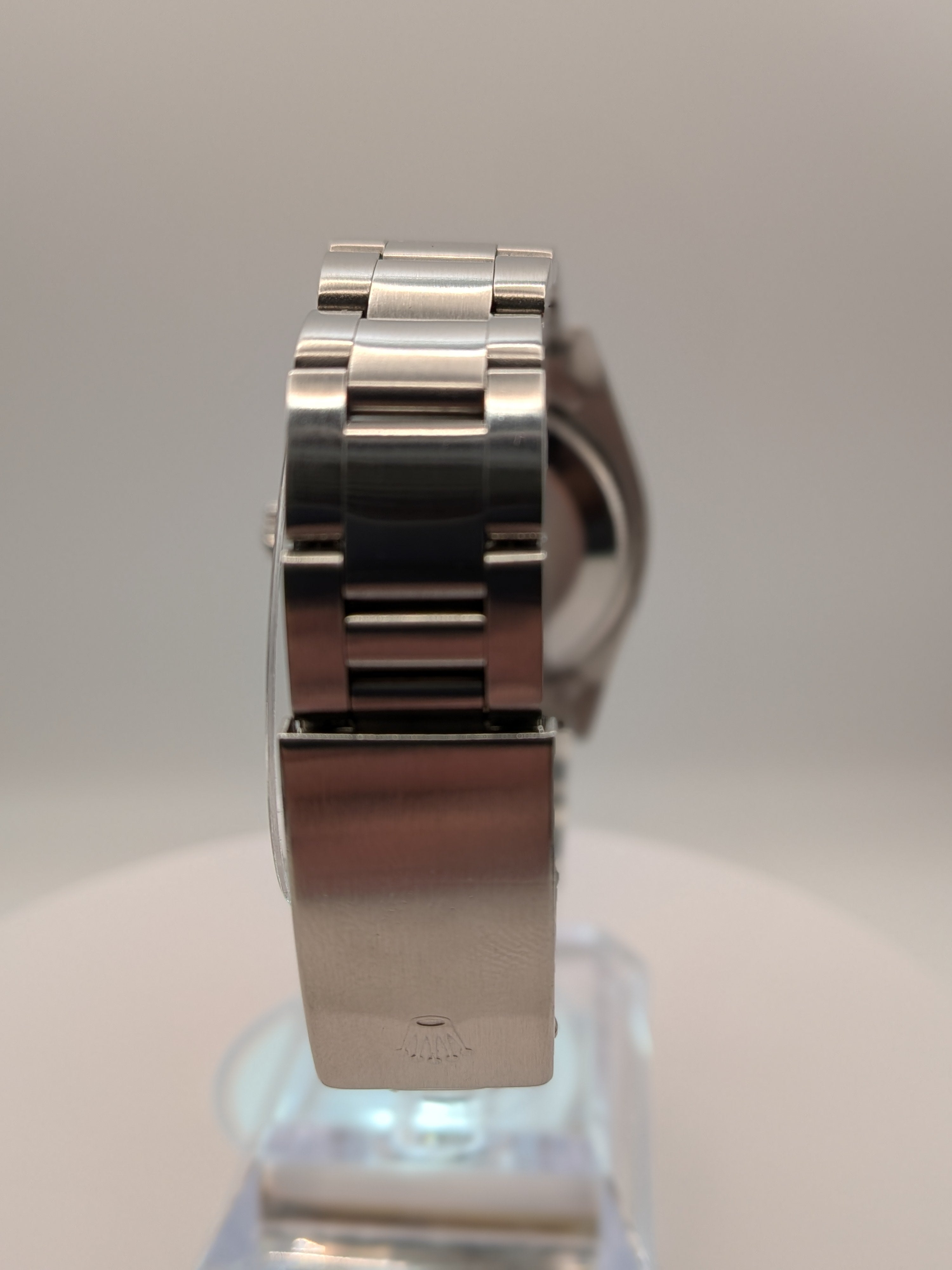 Rolex Oyster Perpetual Date