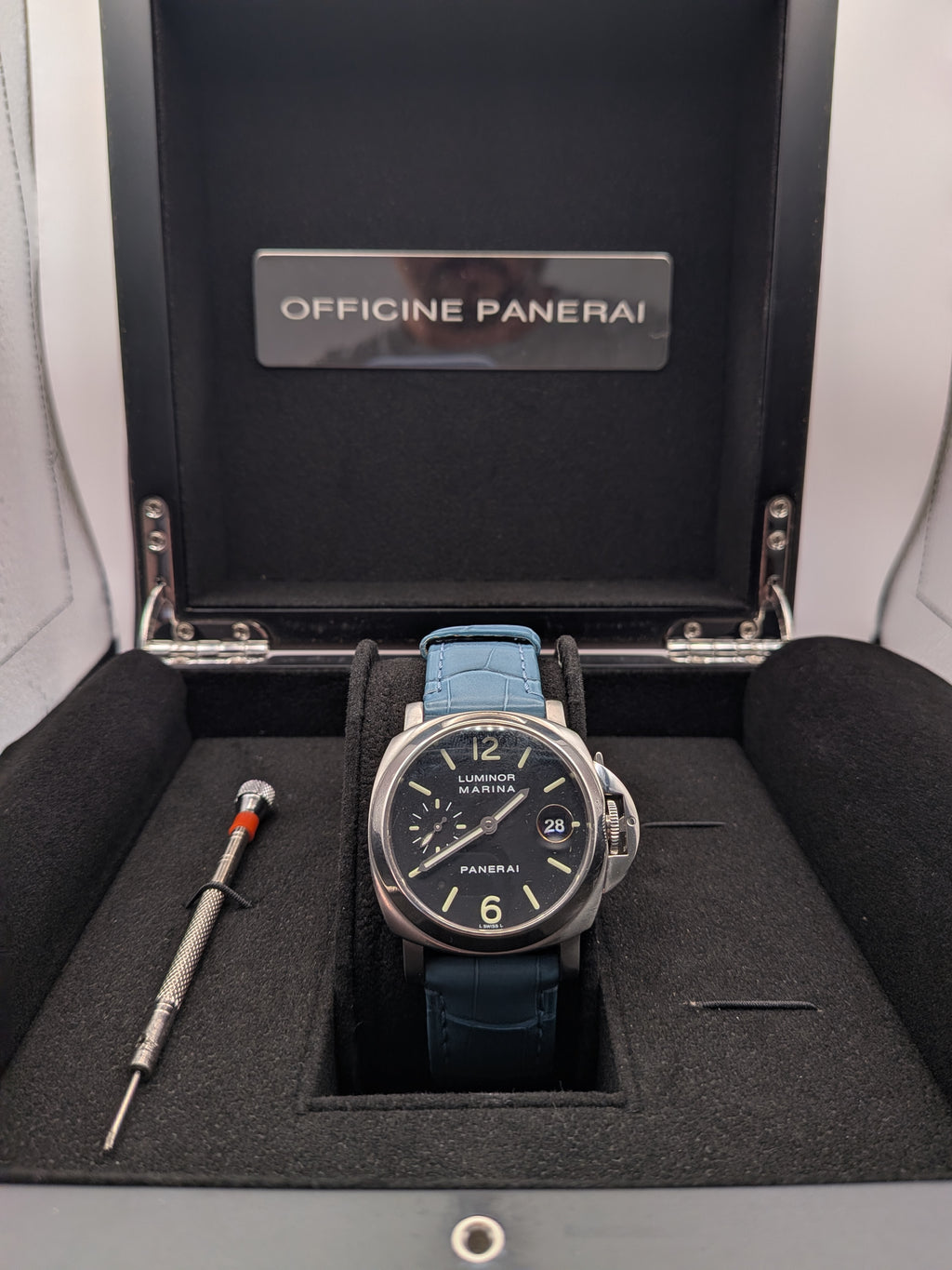 Panerai Luminor Marina 40mm Black Dial