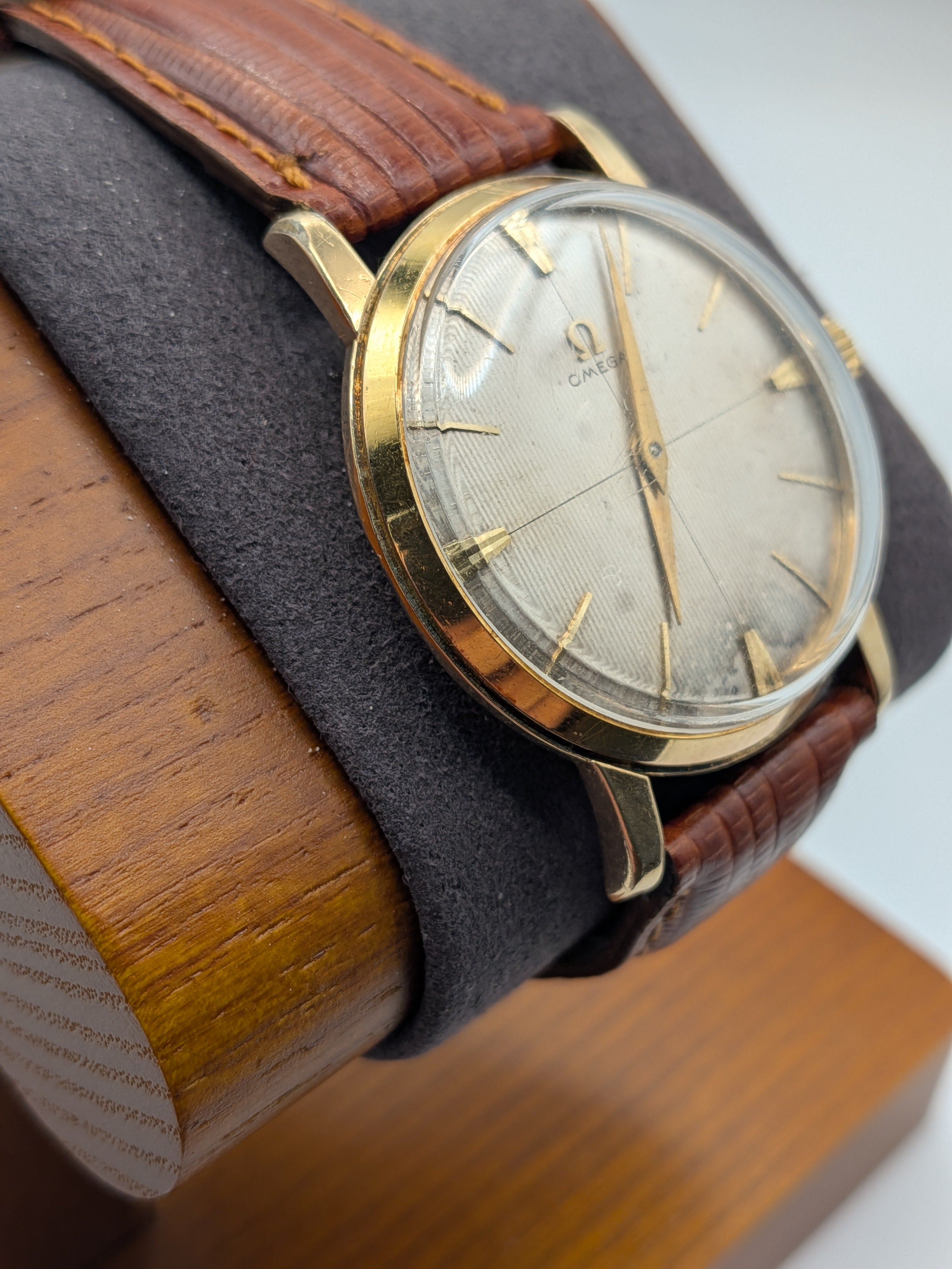 Omega Crosshair dial, cal 511