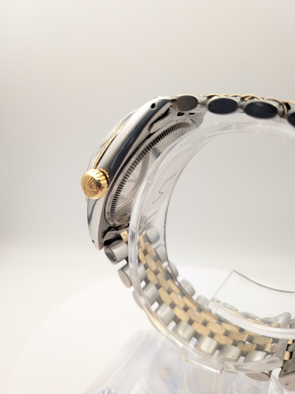 Rolex Oyster Perpetual Date