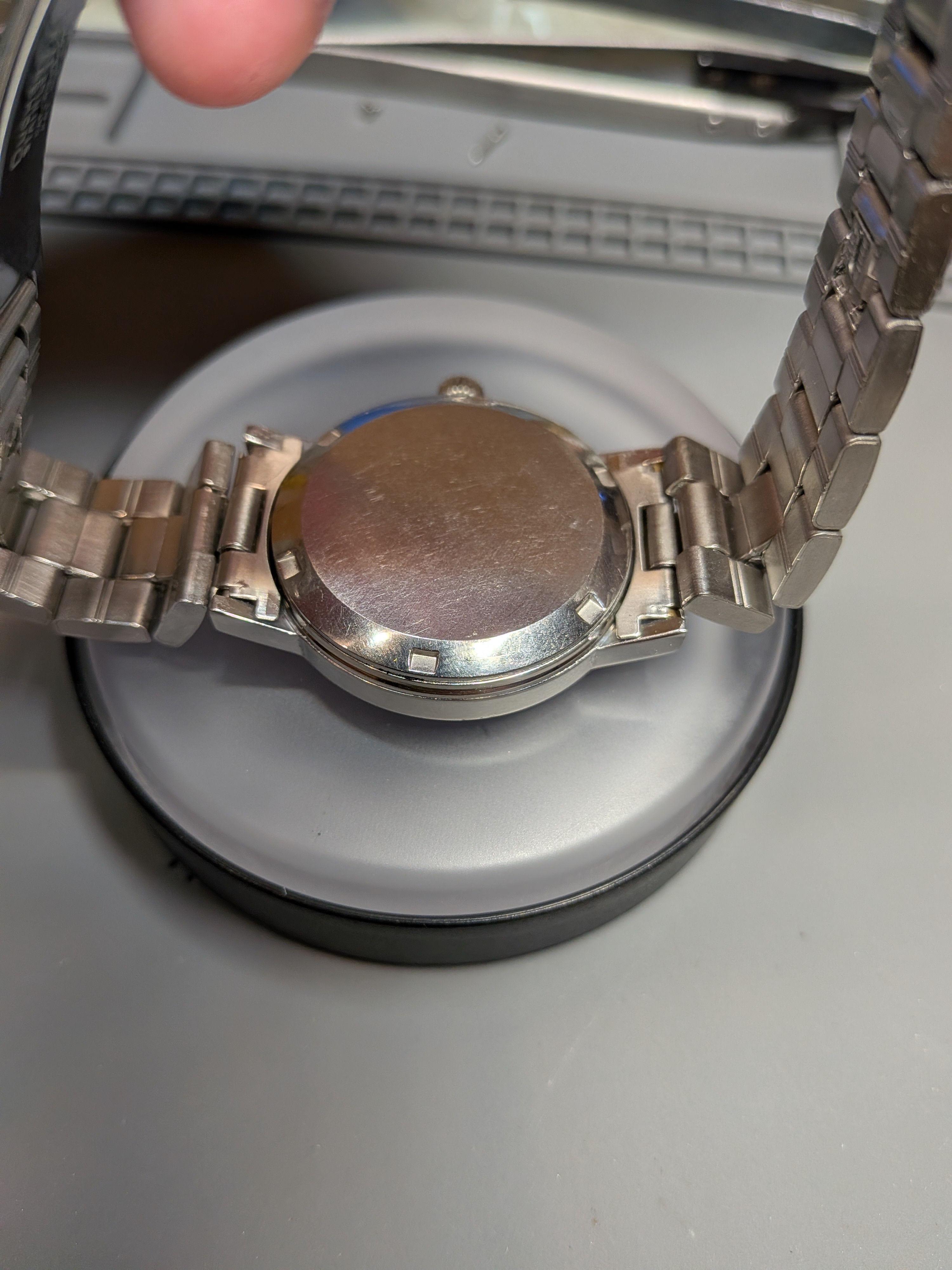 Omega Geneve Blue dial, steel