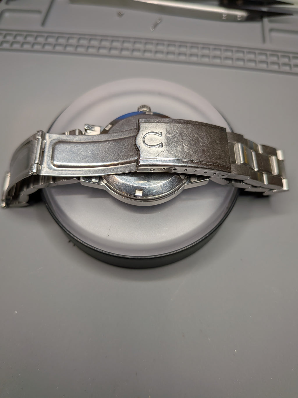 Omega Geneve Blue dial, steel