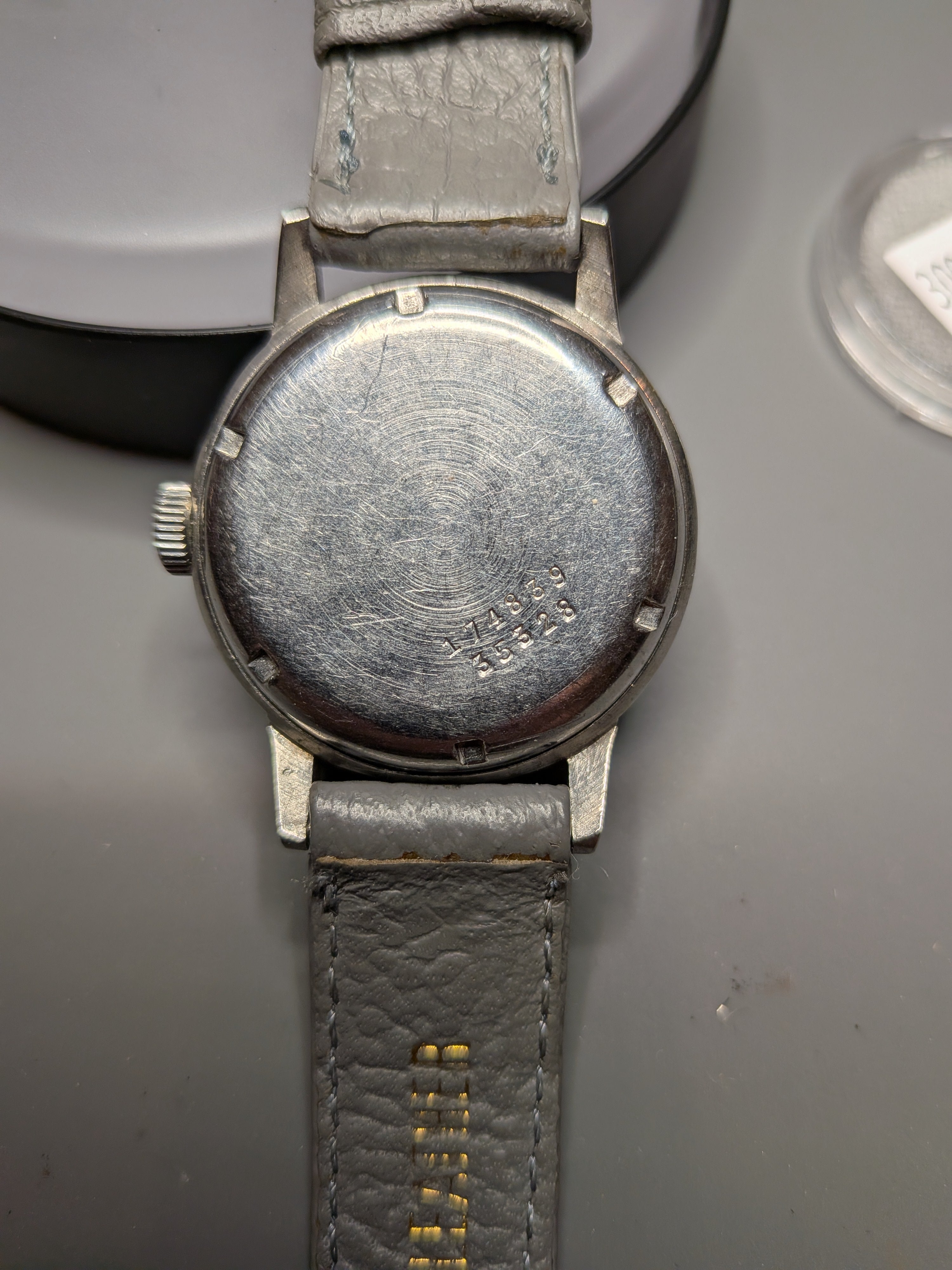 Helbros, grey strap