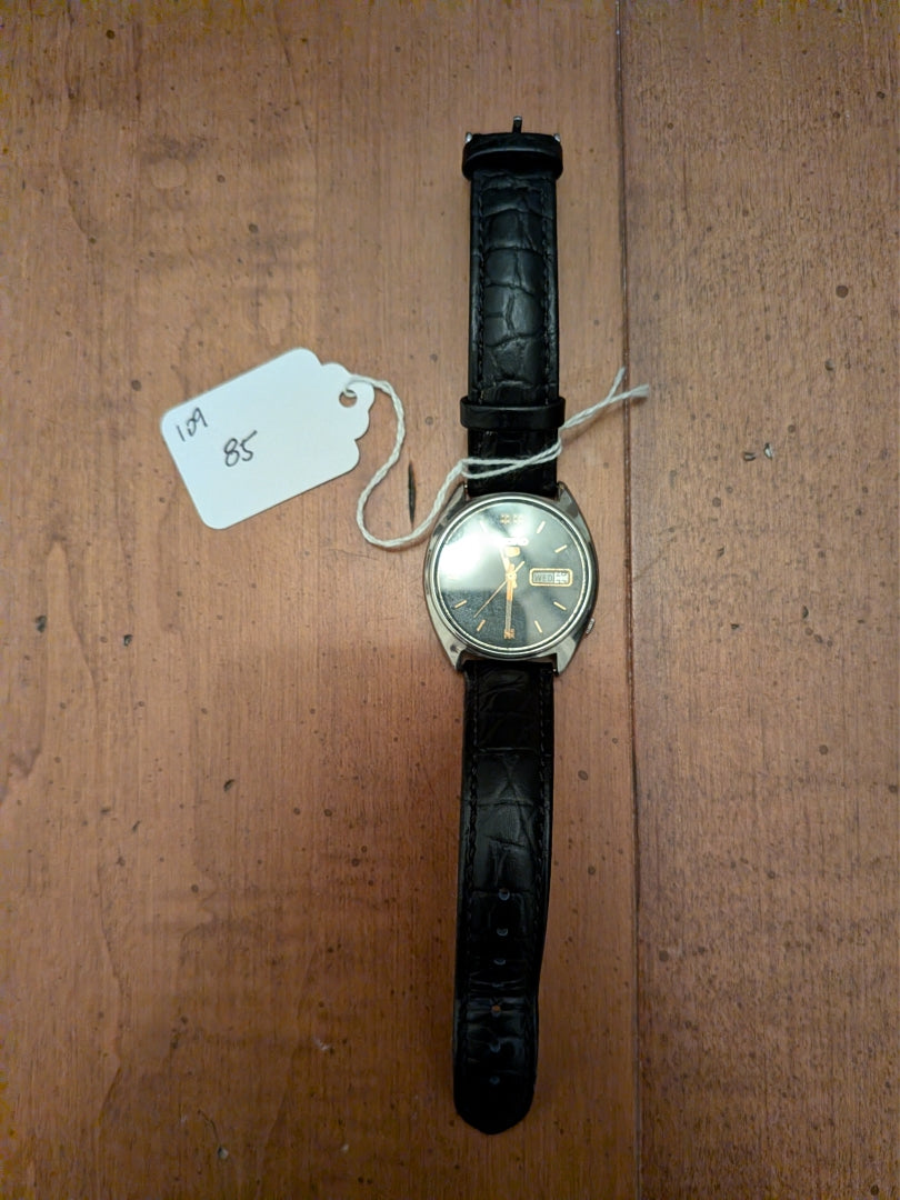 Seiko 5 Black dial