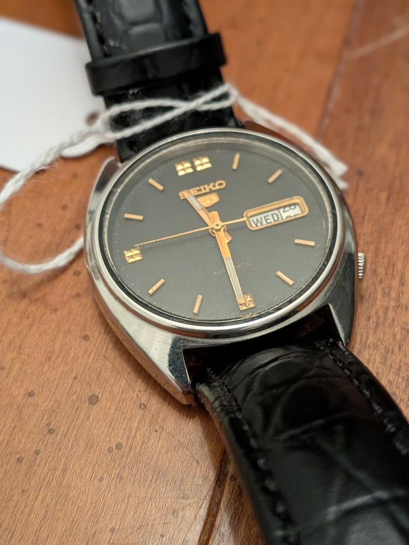 Seiko 5 Black dial