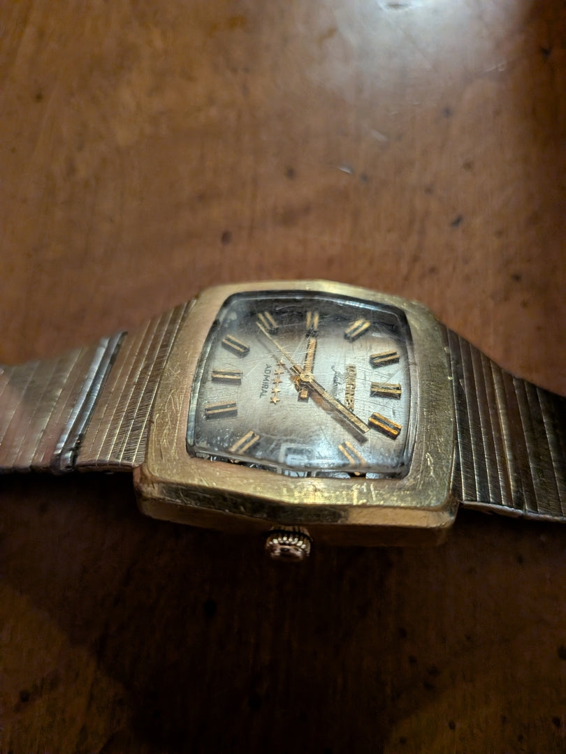Longines Admiral TV dial
