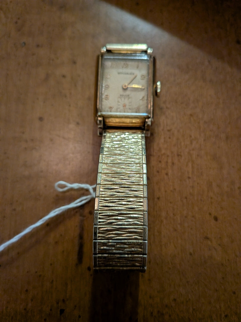 Wittnauer tank sub seconds