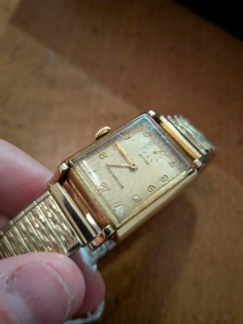 Wittnauer tank sub seconds
