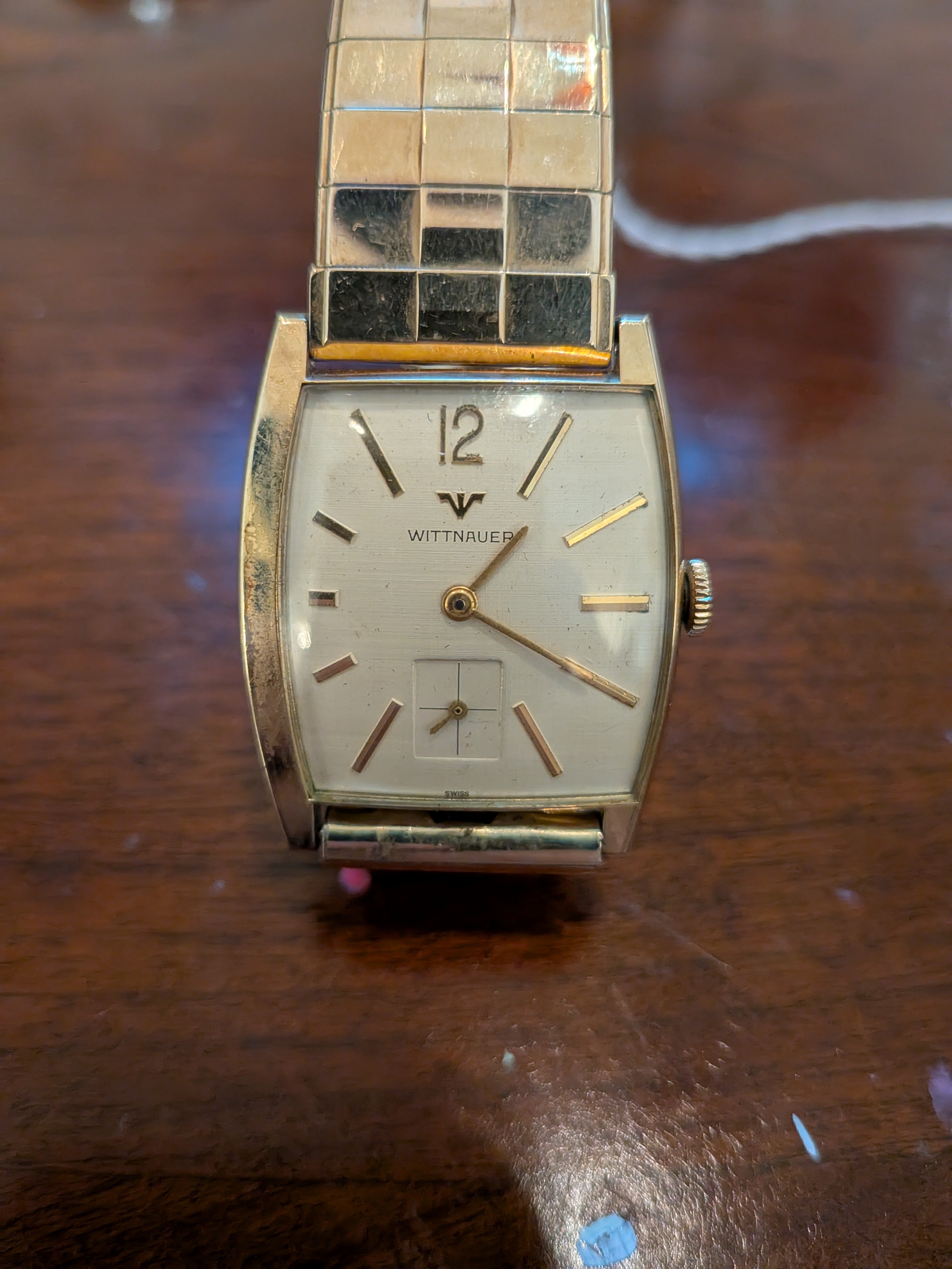 Wittnauer tank sub seconds